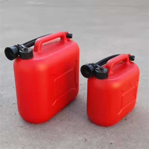Wholesale HDPE Fuel Tank Plastic Oil Cans Multi-size Gasoline Container Petrol Tank Fuel Storage for Off-road Car Tank Jerry Can